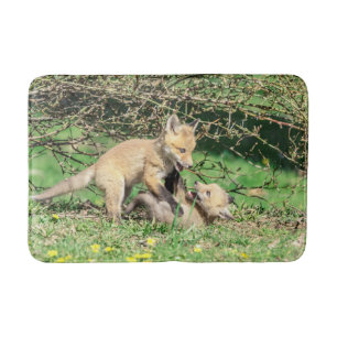 Red Fox Kits Playing Badematte