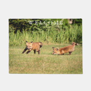 Red Fox Kits Playing Fußmatte