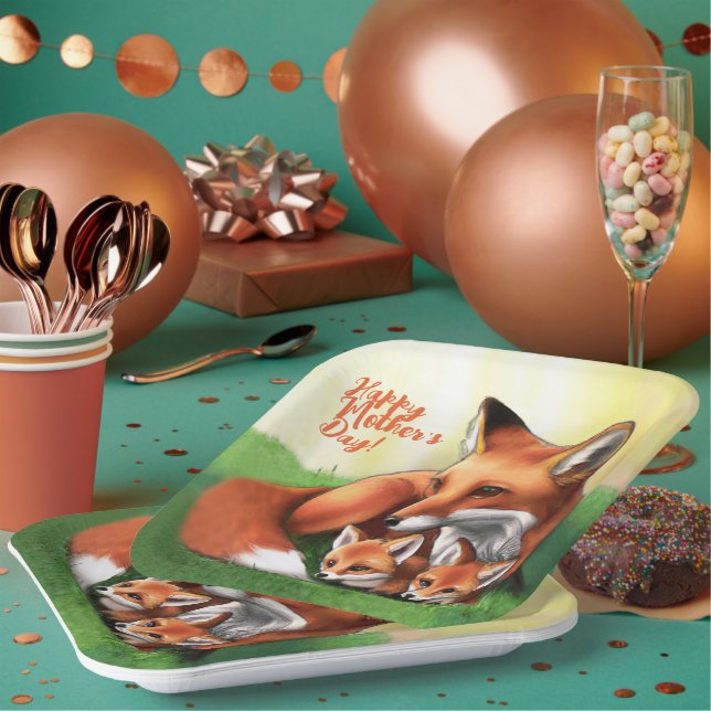 Red Fox Mutter und Kits im Gras Pappteller (Multi)