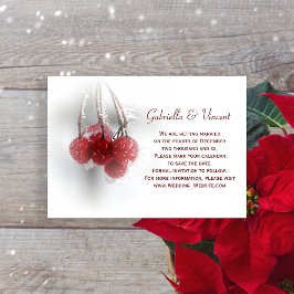 Red Frosty Berries Winter Wedding Save the Date Einladung