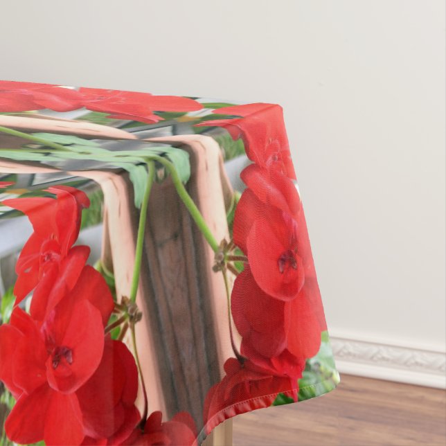 Red Geranium Stripes Tischdecke (Beispiel)