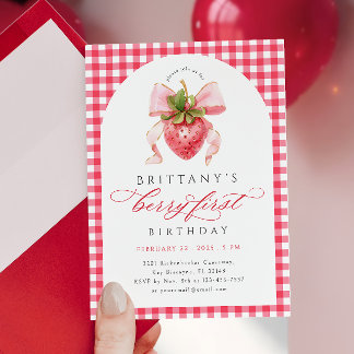 Red Gingham Berry First Birthday Einladung