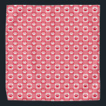 Red Gingham mit Paw Prints Halstuch<br><div class="desc">Verwöhnen Sie Ihr Haustier mit diesem zeitlosen roten Gingham mit Pfotendruck gemustert bandana!</div>