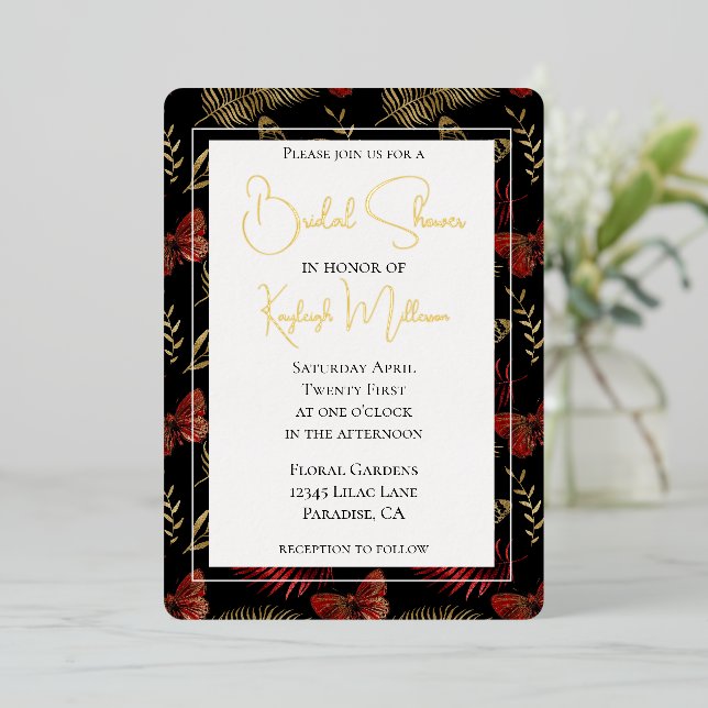 Red Gold Black Butterfells Blätter Brautparty Folieneinladung (Stehend vorne)