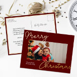 Red Gold Calligraphy Frohe Weihnachten Einfaches F Folien Feiertagspostkarte<br><div class="desc">Red Gold Calligraphie Frohe Weihnachten Einfaches Foto Real Foil Holiday Postcard. Mit dieser festlichen und modernen Urlaubskarte senden Sie Ihren Lieben eine Urlaubskarte. Alle Texte sind so vorbereitet,  dass Sie sie einfach und schnell mit Ihren eigenen Details personalisieren können. Gute Ferien!</div>