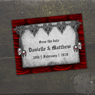 Red Gothic Wedding Save the Date Ankündigungspostkarte