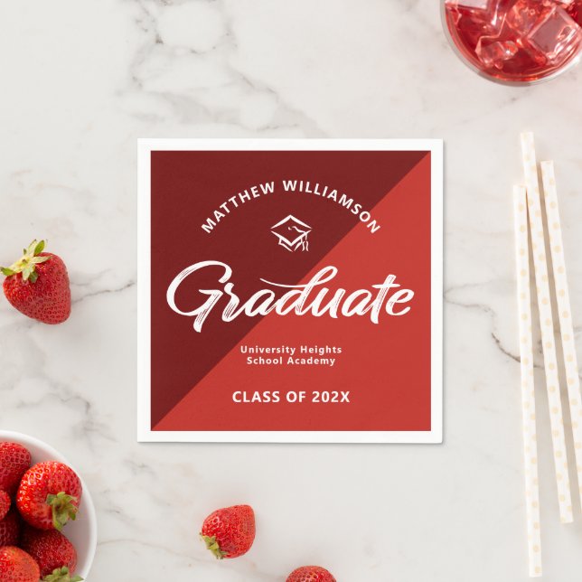 Red Graduation Bold Retro Script Cap Icon Minimal Serviette (Beispiel)