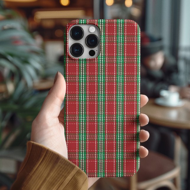 Red Green Christmas Kariert Pattern Case-Mate iPhone Hülle (Red and green holiday plaid pattern phone case. )