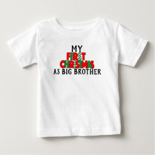 Red & Green First Christmas für Big Brother Baby T-shirt