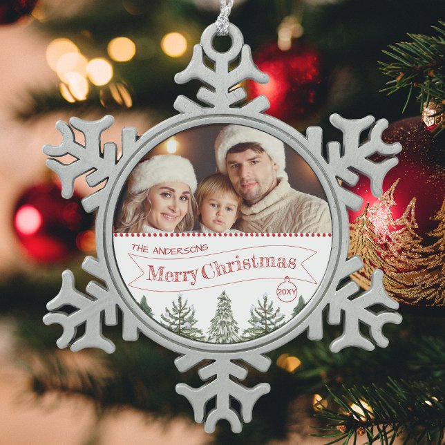 Red Green White Winter Tree Frohe Weihnachten Schneeflocken Zinn-Ornament (Von Creator hochgeladen)