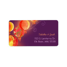 Red Hanging Lanterns Lila Hochzeitadresse