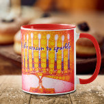 Red Hanukkah Menorah Es ist die Jahreszeit zu spar Tasse<br><div class="desc">"Es ist die Jahreszeit zu funkeln." Eine nah-up Foto Illustration einer hellen, farbenfrohen, rot-orange-gelben künstlerischen Menorah hilft Ihnen, den Urlaub von Hanukkah im Stil. Genießen Sie die Wärme und Freude der Ferienzeit, wenn Sie aus dieser atemberaubenden, farbenfrohen Hanukkah Kaffee-Tasse trinken. Macht ein auffallendes Set von vier Tasse, wenn gekauft mit...</div>