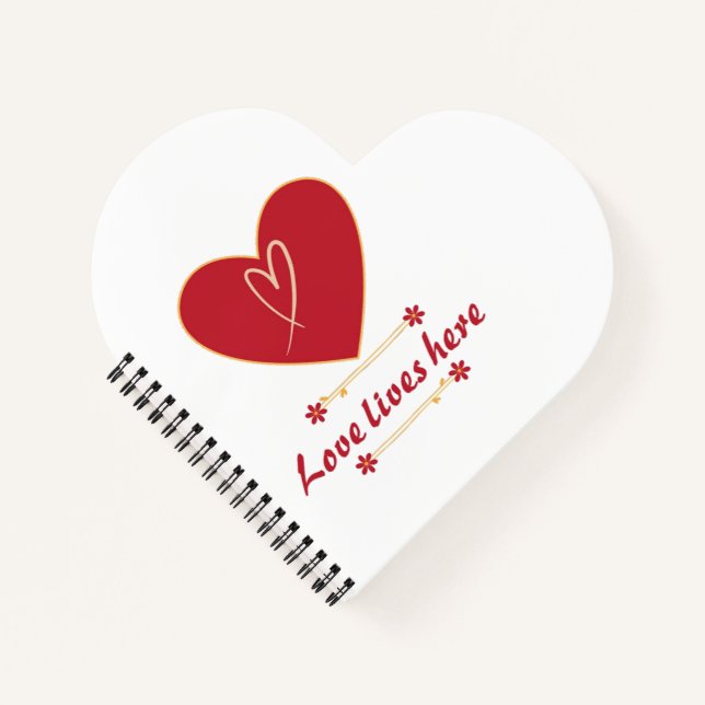 Red Heart Floral Design – “Love Lives Here”  Notizbuch (Vorderseite)