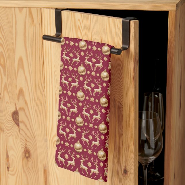 Red Holiday Kitchen Towels with Golden Reindeer Geschirrtuch (Drittel gefaltet)