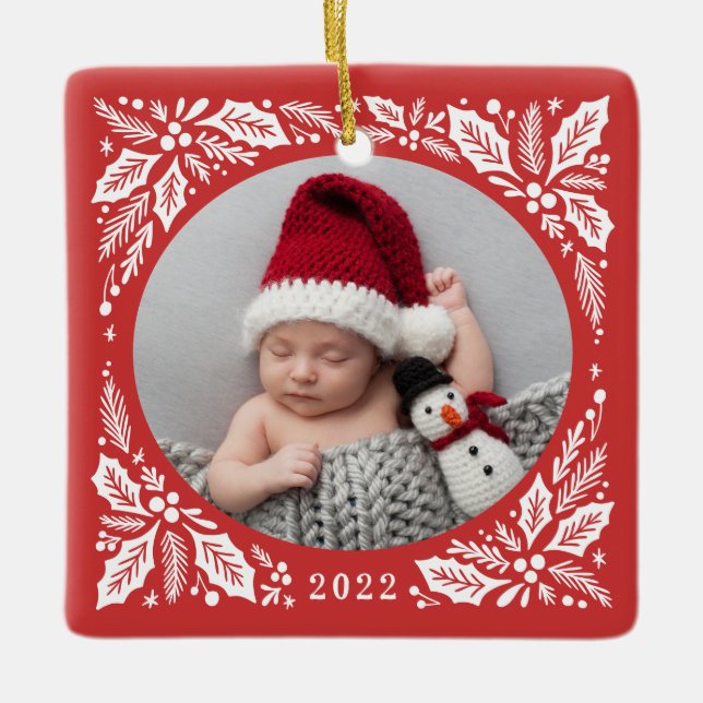 Red Holly 2 Foto mit Jahr Weihnachten Keramikornament (Vorderseite)