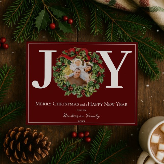 Red Joy Christmas Wreath Foto Feiertagskarte (Red Joy Christmas Wreath Photo Holiday Card)