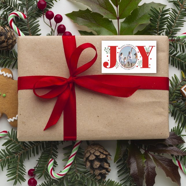 Red Joy with berries Christmas photo Rechteckiger Aufkleber (Von Creator hochgeladen)