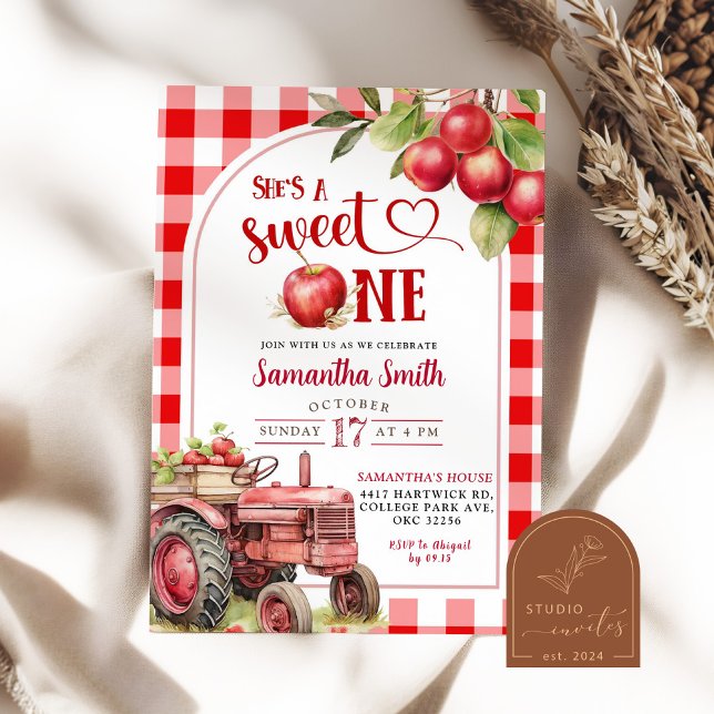 Red Kariert Apple Sweet One First Birthday Girl Einladung (Von Creator hochgeladen)
