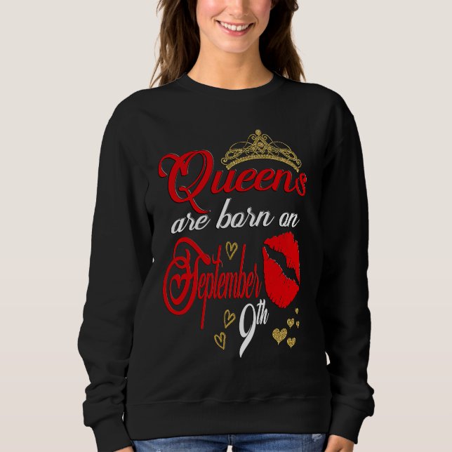 Red Lip Print Queens are Born on September 9th Vir Sweatshirt (Vorderseite)