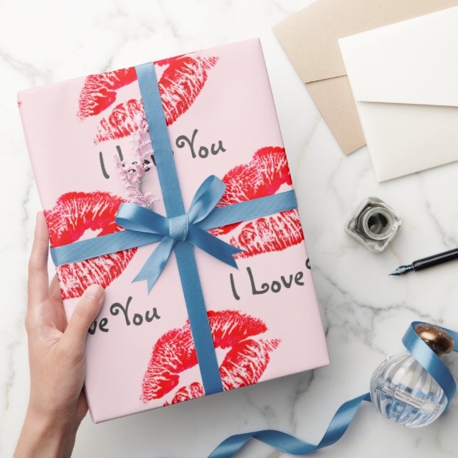 Red Lipstick Kisses I Liebe You Geschenkpapier (Schenken)