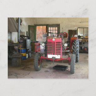 Red McGormick Tractor Postkarte