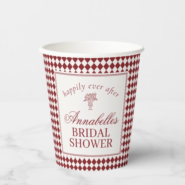 Red Merlot Harlequin Checkered Bridal Shower Pappbecher (Vorderseite)