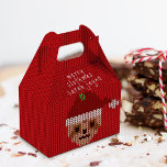 Red Merry Christmas Santa Sloth Favor Boxes Geschenkschachtel<br><div class="desc">Wir wünschen Ihnen ein frohes Slothmas mit einer glücklichen neuen Gefallen Box. Fügen Sie einfach Ihre kurze Nachricht hinzu! Ideal für kleine Geschenke zu Weihnachten</div>