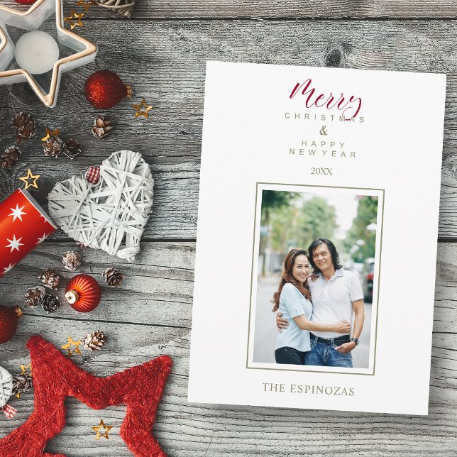 Red Minimalistisch Chic Frohe Weihnachtsfamilie Fo (Von Creator hochgeladen)