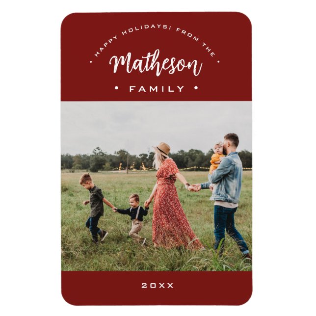 Red Modern Happy Holidays Custom Family Foto Jahr Magnet (Vertikal)