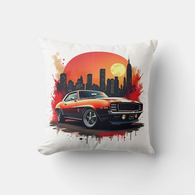 Red Muscle Car with Urban Skyline Accent Kissen (Vorderseite)