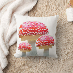Red Mushroom Throw Kissen