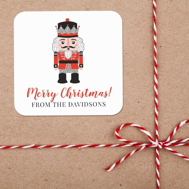 Red Nutcracker Weihnachtsfeiertag Quadratischer Aufkleber (An elegant nutcracker sticker for your Christmas packaging)
