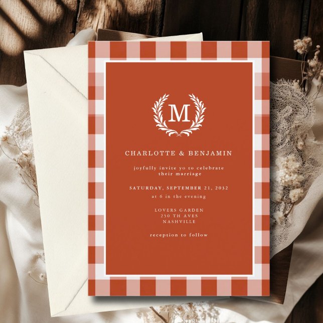 Red-Orange Gingham Monogram Wappen Einladung (Red-Orange Gingham Monogram Crest Invitation. Print & Instant Download.)