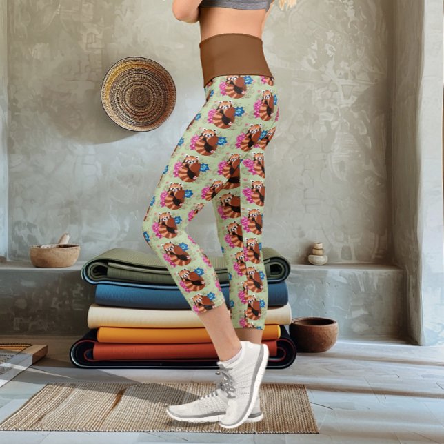 Red Panda Lotus Blume Henna Capri Leggings (Von Creator hochgeladen)
