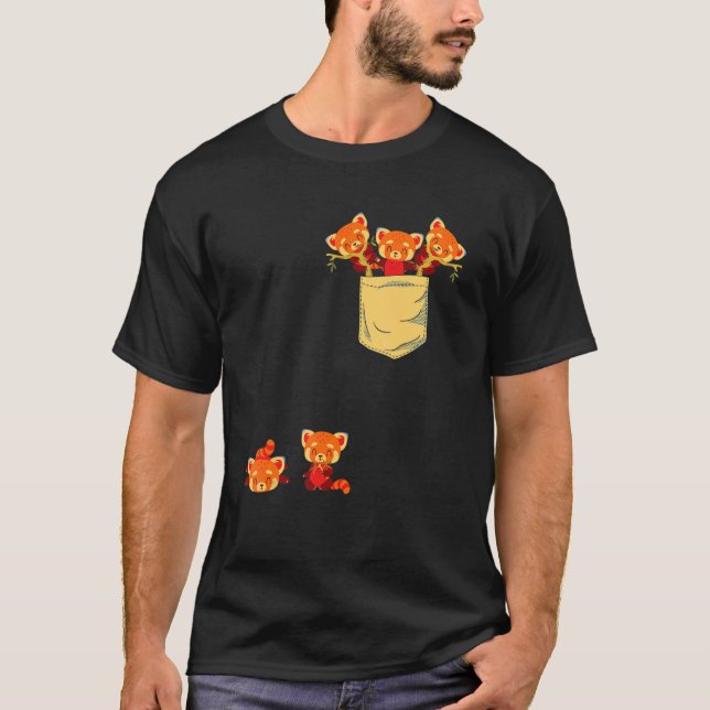 Red Pandas in Pocket Phantastischen Niedlichen Pan T-Shirt (Vorderseite)