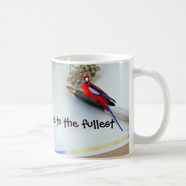 Red Parrot on a Mug Kaffeetasse (Rechts)