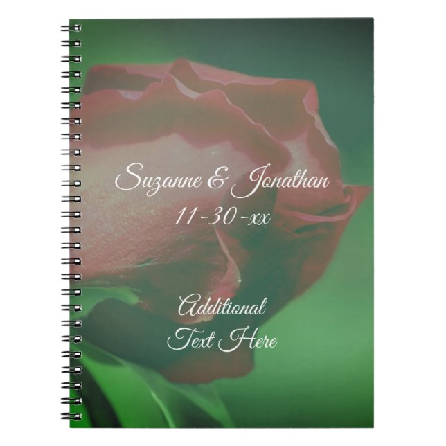 Red Rosebud Flower Personalized Wedding Notizblock (Vorderseite)