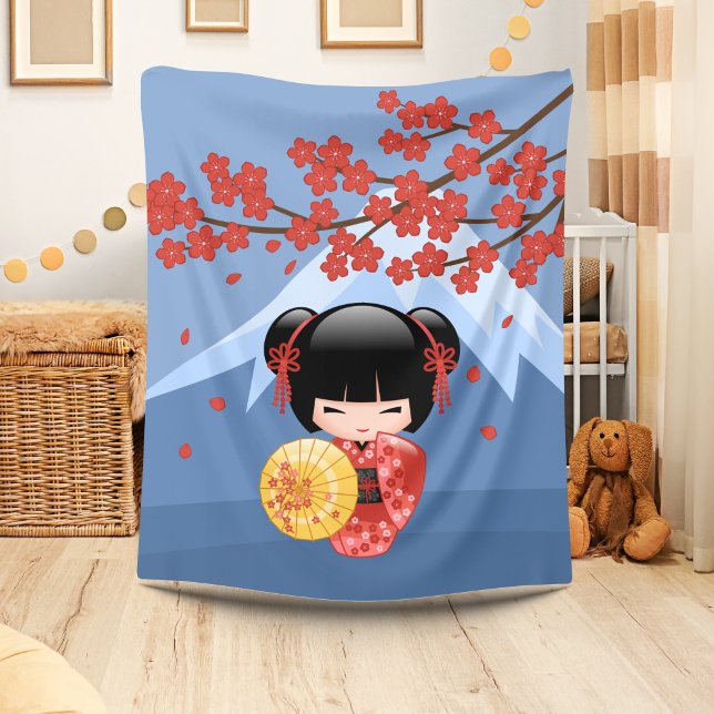 Red Sakura Kokeshi Doll - Niedlich Geisha Girl Fleecedecke (Von Creator hochgeladen)