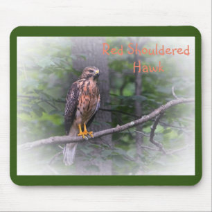 Red Schulter Hawk Mousepad