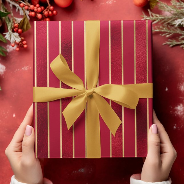 Red Shimmer Satin Strip Weihnachten Geschenkpapier (Von Creator hochgeladen)