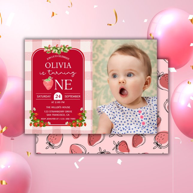 Red Strawberry 1st Birthday Foto Girl Party Einladung (Strawberry 1st birthday girl photo party invitation)