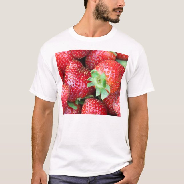 Red Sweet Strawberries T-Shirt (Vorderseite)