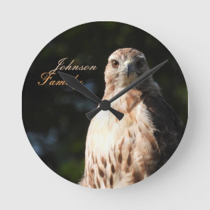 Red Tail Hawk *Personalize* Runde Wanduhr