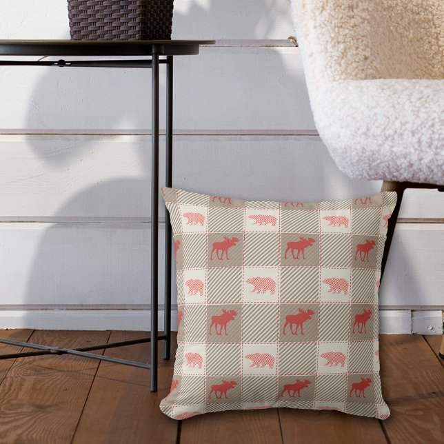 Red Tan Moose Bear Cabin Pattern Kissen (Von Creator hochgeladen)