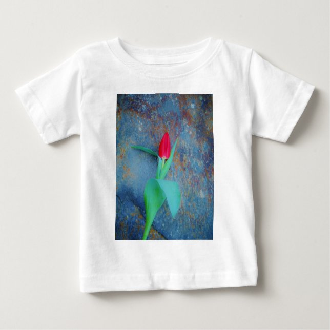 Red Tulip auf Blue Gray Slate Baby T-shirt (Vorderseite)