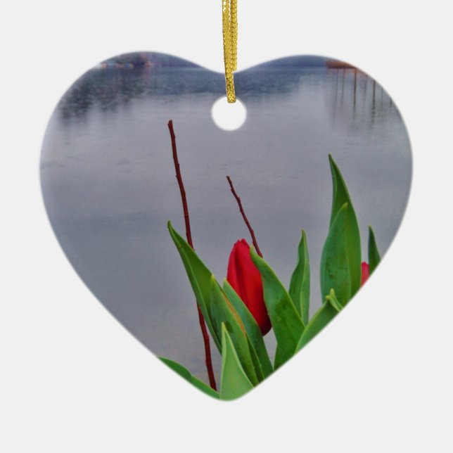 Red Tulips Blue Lake Arrowhead Wasser Keramikornament (Vorne)