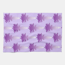 Red-Violet Evergreen Tree Geschirrtuch