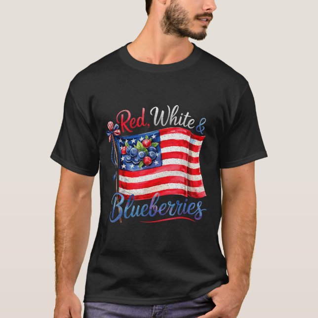 Red White &amp; Blueberries Coquette Flag Bow Men  T-Shirt (Vorderseite)