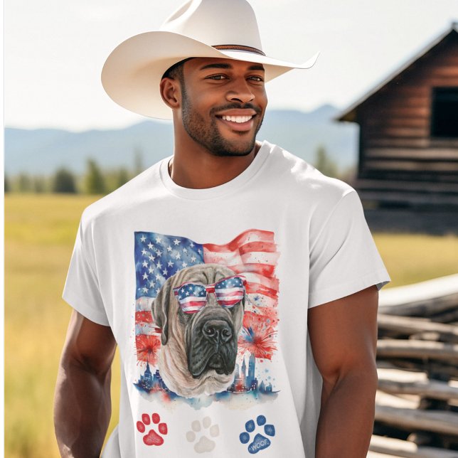 Red White and Blue English Mastiff Dog 4. Juli T-Shirt (Von Creator hochgeladen)