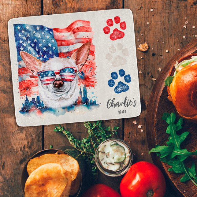 Red White and Blue Patriotic Chihuahua Dog Leckere Schneidebrett (Von Creator hochgeladen)